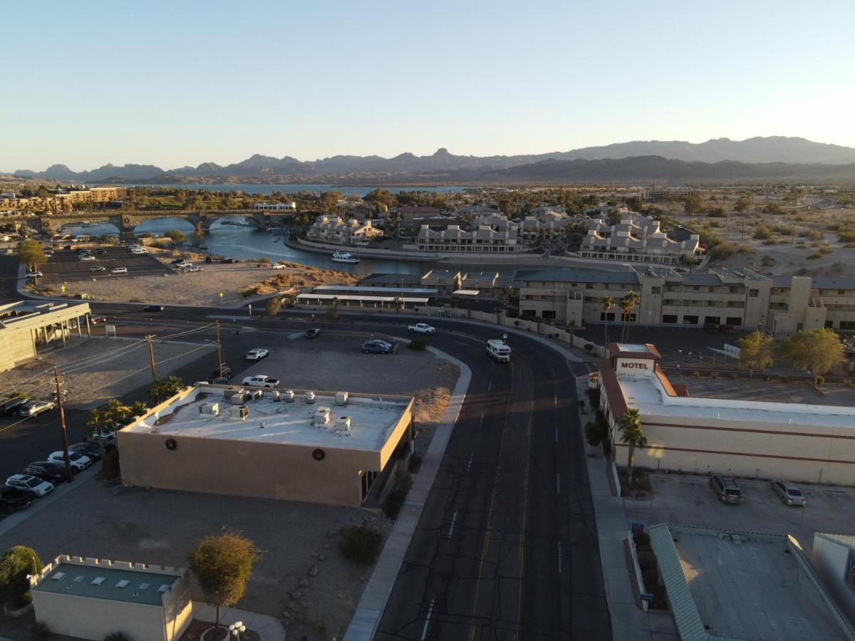 Sway Hotel Lake Havasu City Exterior photo